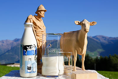 Milch vom Bauernhof Mairing
